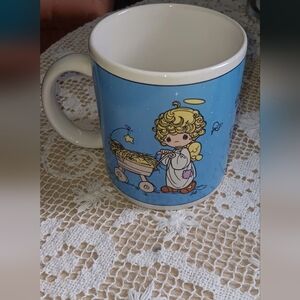 Vintage Precious Moments Coffee Mug," Bringing  God's Blessing To You", 1996